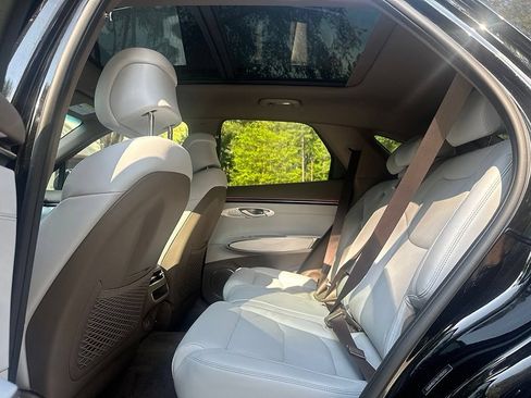 Certified 2026 Genesis GV70 2.5T Advanced AWD/4WD image 25