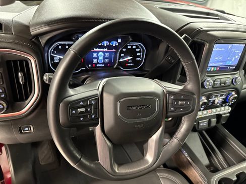 Used 2019 GMC Sierra 1500 Denali w/ Denali Ultimate Package AWD/4WD image 18