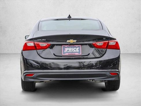 Used 2018 Chevrolet Malibu LT image 6