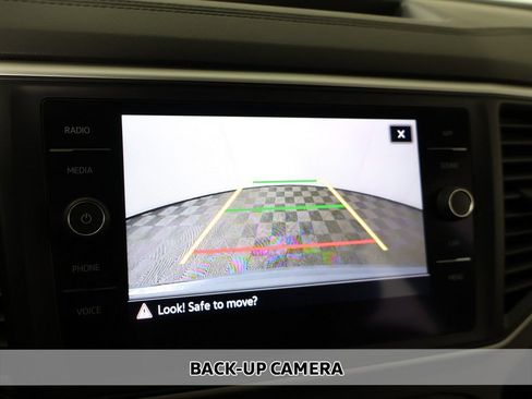 Used 2021 Volkswagen Atlas Cross Sport SE w/ Panoramic Sunroof Package AWD/4WD image 6