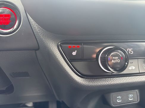 Used 2026 Honda HR-V Sport image 19