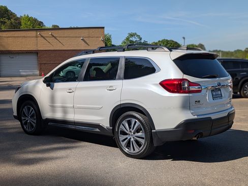 Used 2022 Subaru Ascent Limited w/ Technology Package image 7