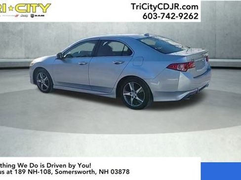 Used 2012 Acura TSX Special Edition image 3