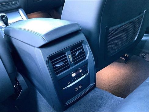 Used 2022 BMW M440i Coupe image 31