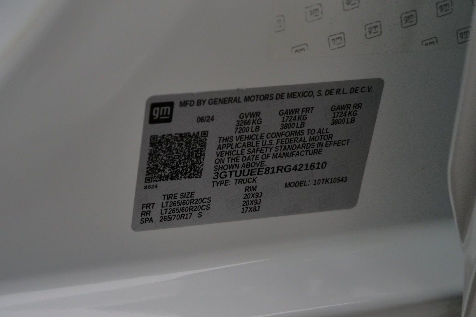 Used 2024 GMC Sierra 1500 AT4 w/ Technology Package AWD/4WD image 59