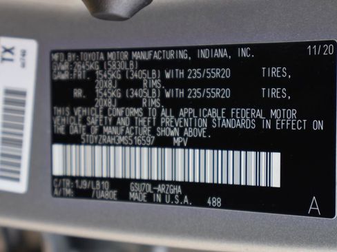 Certified 2021 Toyota Highlander Limited image 27