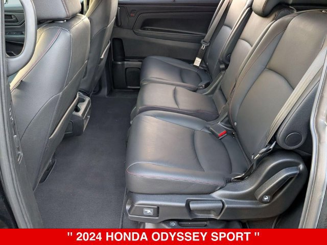Used 2024 Honda Odyssey Sport image 34