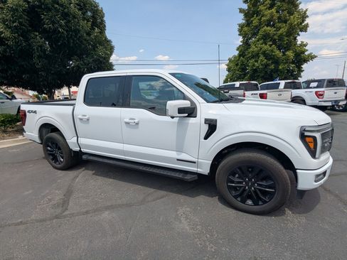 Used 2024 Ford F150 Lariat AWD/4WD image 2