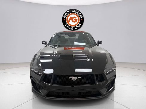 Used 2025 Ford Mustang GT RWD image 2