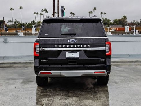 Used 2024 Ford Expedition Max Limited image 8
