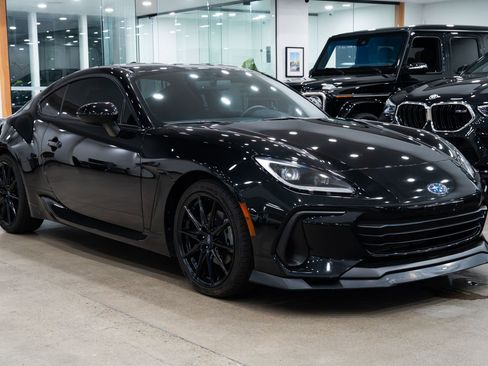 Used 2023 Subaru BRZ Limited image 3
