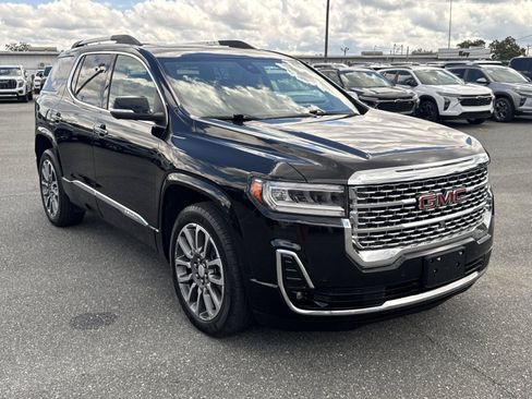 Used 2021 GMC Acadia Denali w/ Denali Ultimate Package AWD/4WD image 1