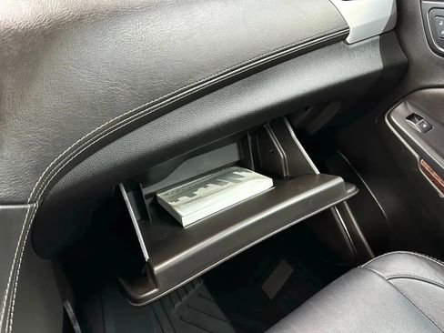 Used 2019 GMC Yukon XL SLE image 30