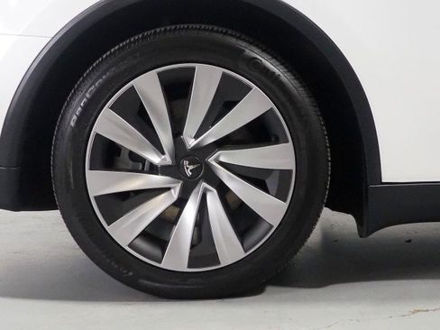 Used 2026 Tesla Model Y Long Range AWD/4WD image 54