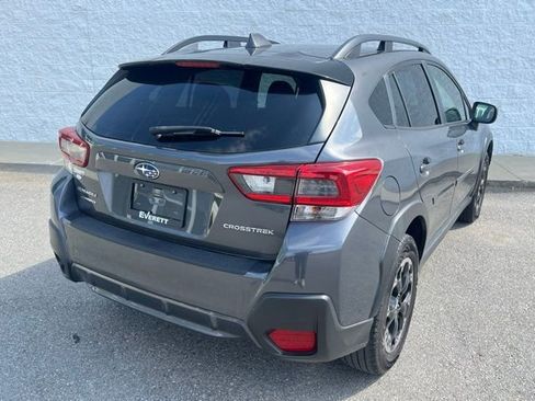 Used 2021 Subaru Crosstrek 2.0i Premium w/ Moonroof Package image 8