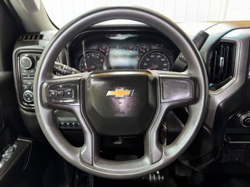 Used 2021 Chevrolet Silverado 2500 W/T w/ WT Convenience Package AWD/4WD image 18