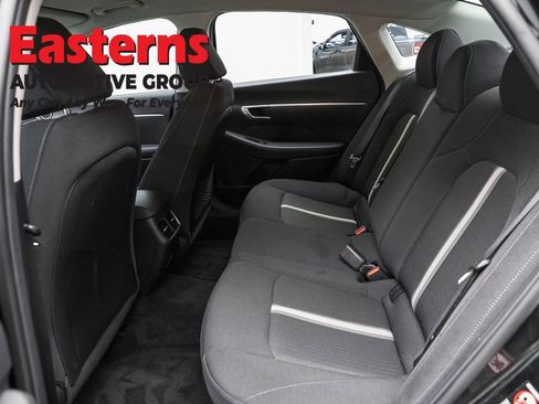 Used 2022 Hyundai Sonata Blue FWD image 21