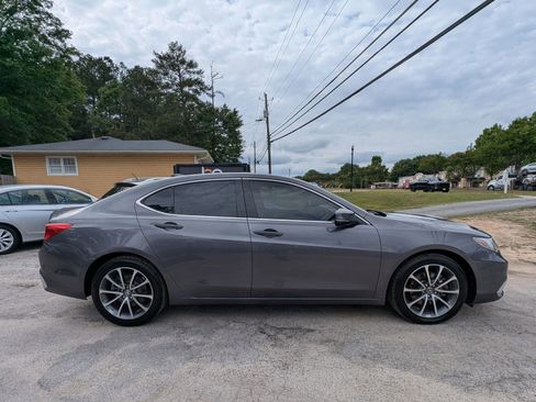 Used 2019 Acura TLX V6 FWD image 4