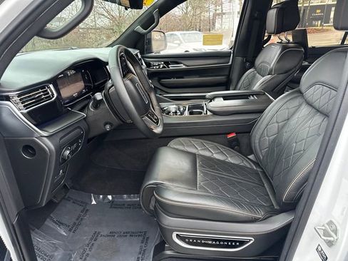 Used 2024 Jeep Grand Wagoneer Series III w/ Rear Seat Video Group 1 AWD/4WD image 36