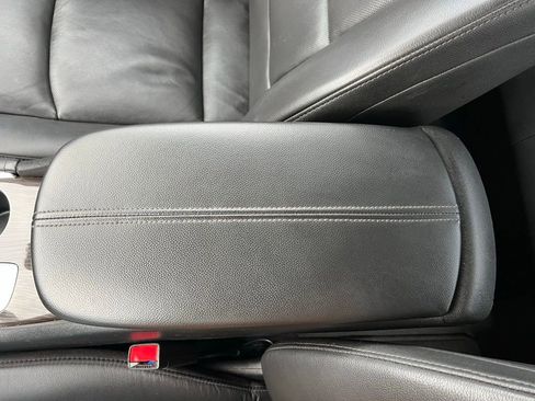 Used 2024 Chevrolet Malibu LT image 29