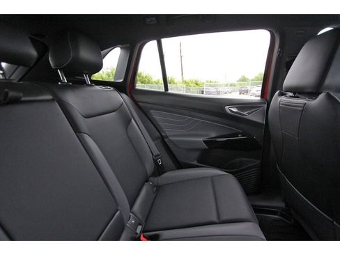 Used 2023 Volkswagen ID.4 Pro S Plus AWD/4WD image 14