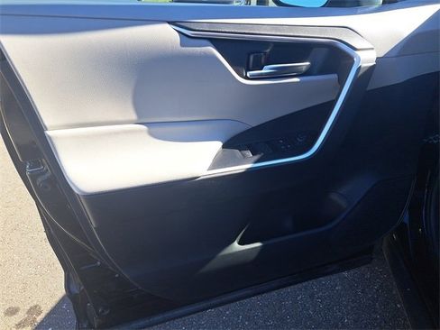 Used 2023 Toyota RAV4 XLE image 11