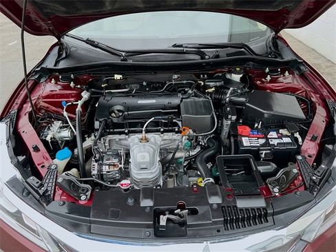 Used 2016 Honda Accord LX image 27