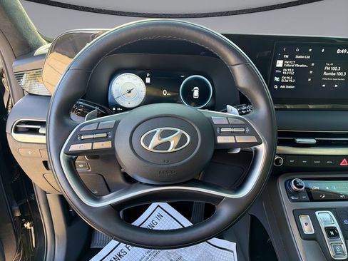Used 2024 Hyundai Palisade Calligraphy FWD image 21