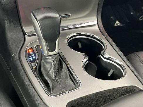 Used 2020 Jeep Grand Cherokee Limited w/ Luxury Group II image 40