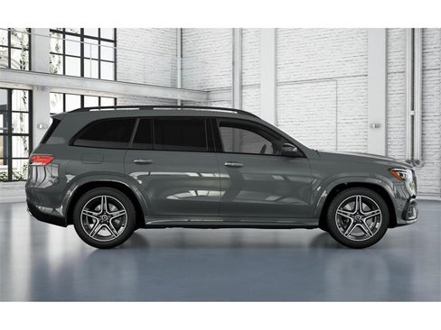 New 2026 Mercedes-Benz GLS 450 4MATIC image 16