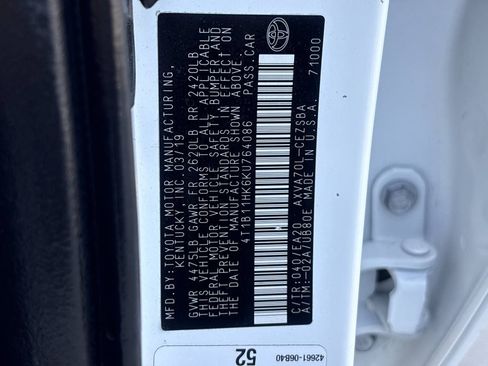 Used 2019 Toyota Camry SE w/ Carpet Mat Package FWD image 26