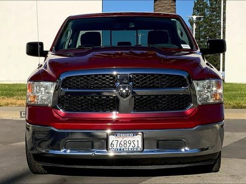 Used 2014 RAM 1500 Classic SLT image 3