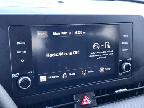 Used 2023 Kia Sportage LX image 18