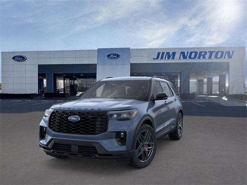 New 2026 Ford Explorer ST-Line w/ ST-Line Street Pack image 2