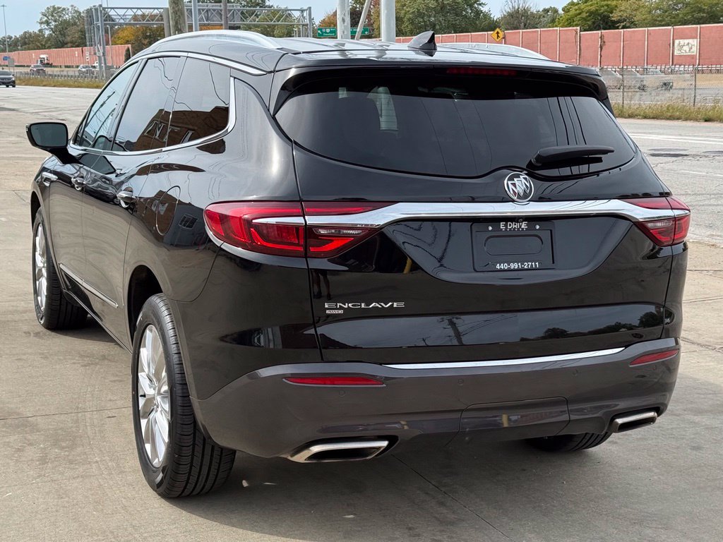 Used 2020 Buick Enclave Essence w/ Trailering Package, 5000 lbs. AWD/4WD image 9