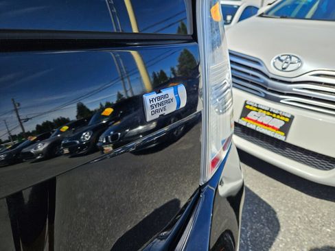 Used 2010 Toyota Prius Three FWD image 8