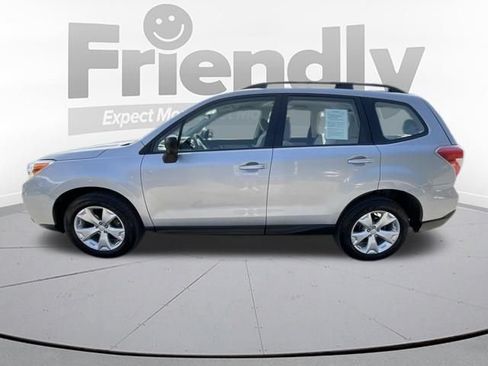 Used 2015 Subaru Forester 2.5i w/ Alloy Wheel Package AWD/4WD image 2