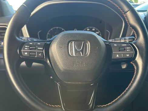 Used 2023 Honda Pilot Sport image 16