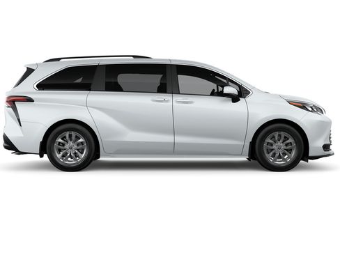 New 2026 Toyota Sienna XLE AWD/4WD image 12
