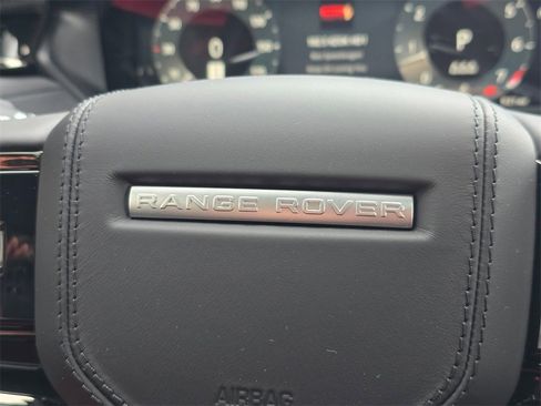 New 2026 Land Rover Range Rover Velar Dynamic SE image 21