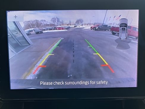 Used 2020 Ford Explorer XLT w/ Comfort Package image 25