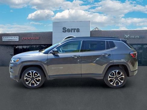 Used 2023 Jeep Compass Limited AWD/4WD image 4