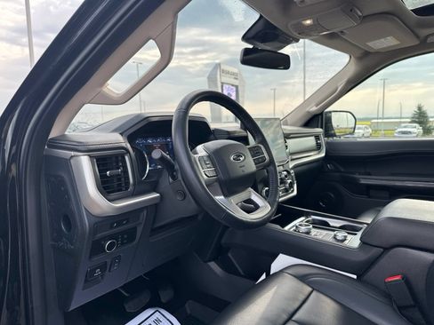 Used 2024 Ford Expedition Max XLT AWD/4WD image 14