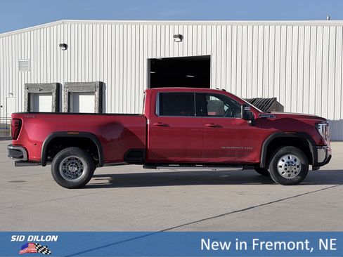 New 2026 GMC Sierra 3500 SLE w/ Preferred Package image 3