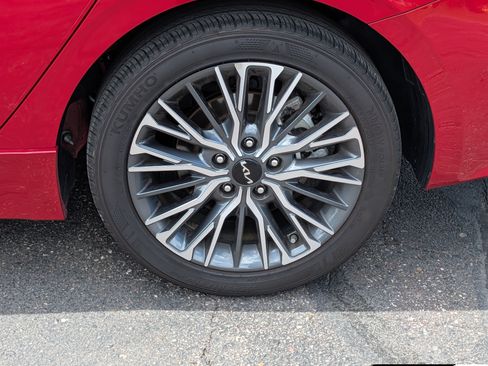 Certified 2024 Kia Forte GT-Line w/ GT-Line Premium Package FWD image 5