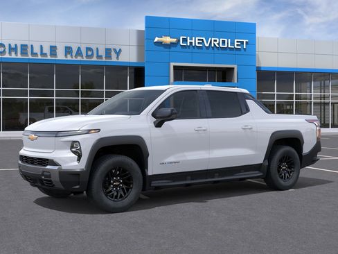 New 2026 Chevrolet Silverado EV LT AWD/4WD image 2