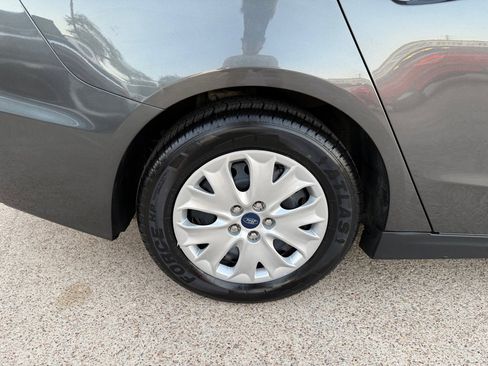 Used 2020 Ford Fusion S image 11