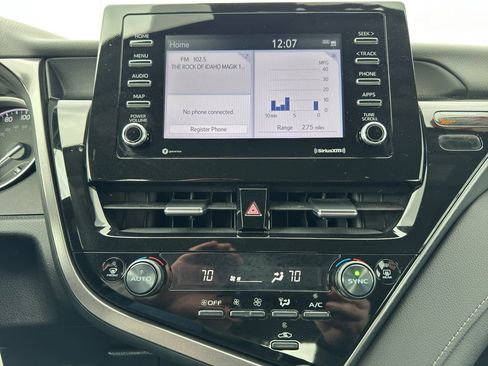 Used 2024 Toyota Camry LE image 15