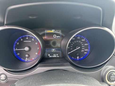 Used 2017 Subaru Outback 2.5i Limited AWD/4WD image 16