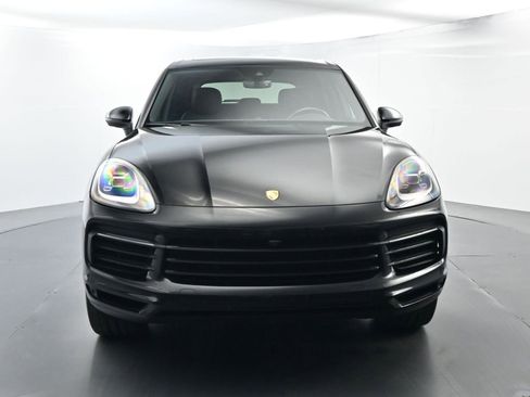 Certified 2023 Porsche Cayenne image 18